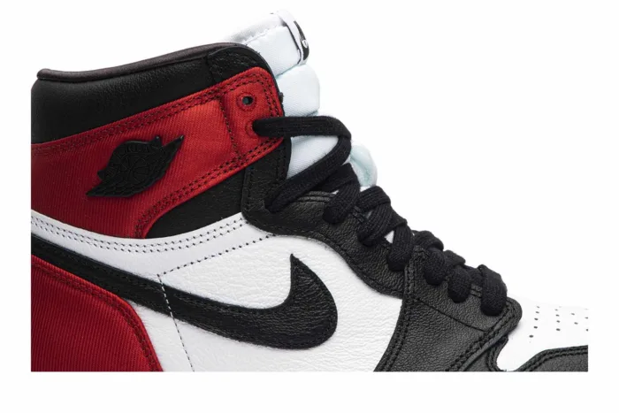 Air Jordan 1 Retro High 'Satin Black Toe' CD0461-016 - Image 2