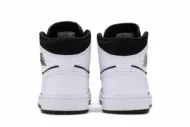 Air Jordan 1 Retro Mid 'Tuxedo' 554724-113 - Image 6