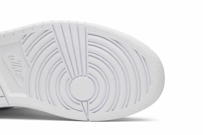 Air Jordan 1 Retro Mid 'White Pure Platinum' 554724-104 - Image 5