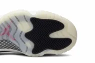 Air Jordan 11 Retro Low 'Light Bone Snakeskin' CD6846-002 - Image 4