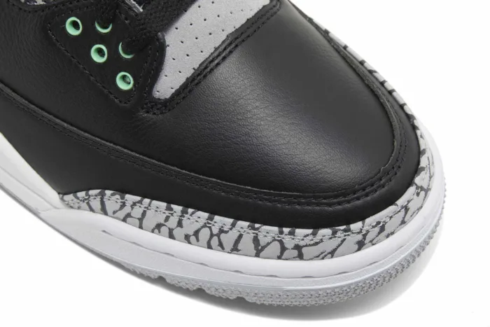 Air Jordan 3 Retro 'Green Glow' CT8532-031 - Image 9