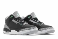 Air Jordan 3 Retro 'Green Glow' CT8532-031 - Image 8