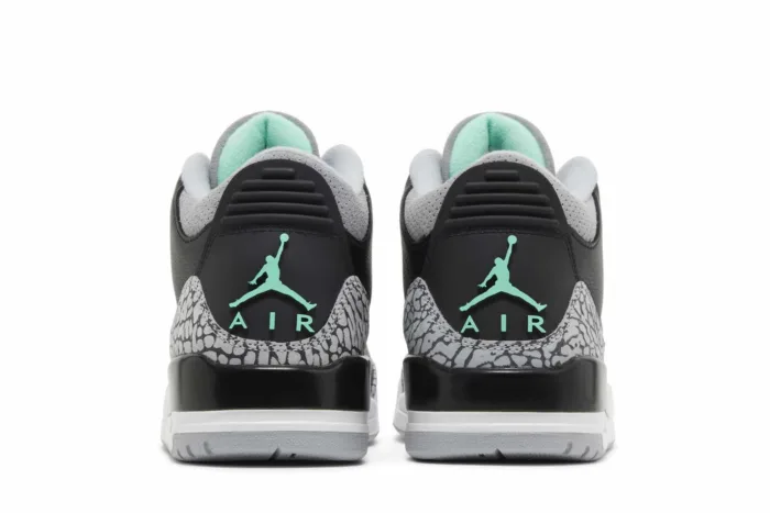 Air Jordan 3 Retro 'Green Glow' CT8532-031 - Image 6
