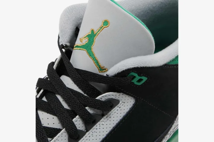 Air Jordan 3 Retro 'Pine Green' CT8532-030 - Image 9