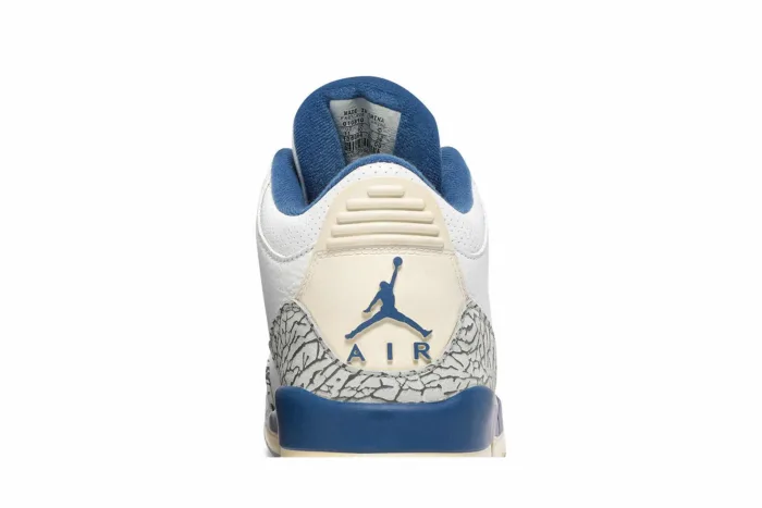 Air Jordan 3 Retro 'True Blue' 2001 136064-141 - Image 7