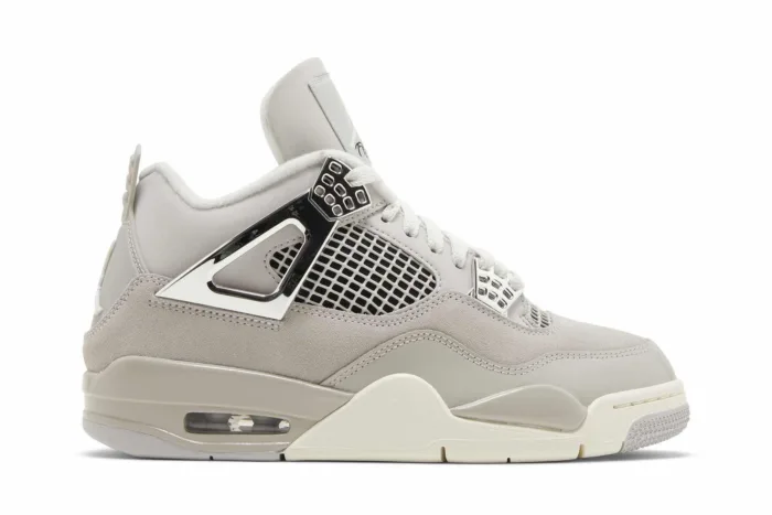 Air Jordan 4 Retro 'Frozen Moments' AQ9129-001 - Image 1