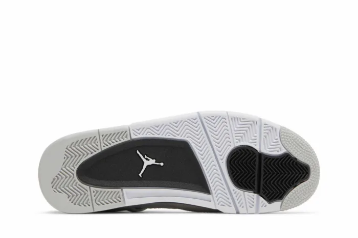 Air Jordan 4 Retro 'Military Black' DH6927-111 - Image 4