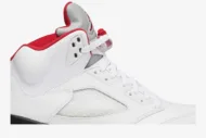 Air Jordan 5 Retro 'Fire Red' 2013 136027-100 - Image 2