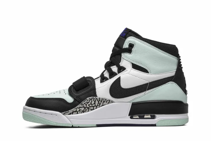 Air Jordan Legacy 312 'Igloo' AV3922-013 - Image 3