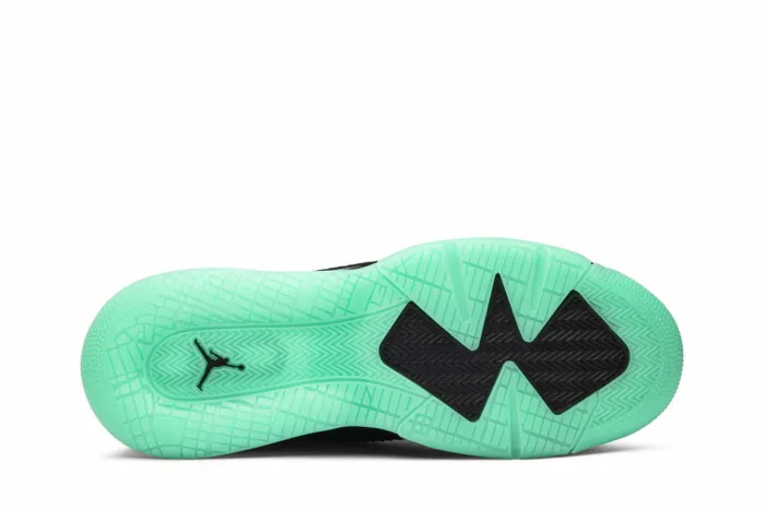 Air Jordan Mars 270 'Green Glow' CD7070-003 - Image 4