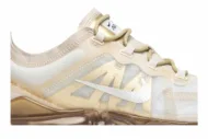 Air VaporMax 2019 'White Gold' AR6632-101 - Image 2
