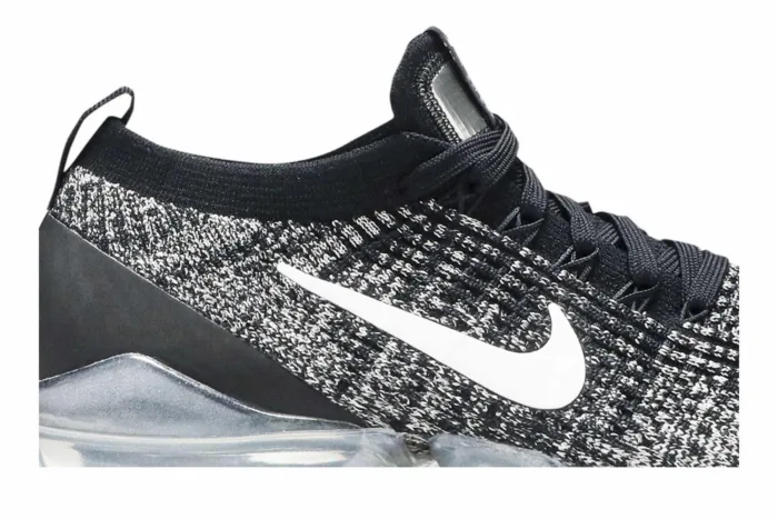 Air VaporMax Flyknit 3 'Oreo' AJ6910-001 - Image 2