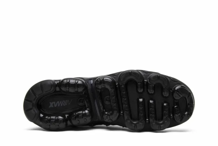 Air VaporMax Plus 'Triple Black' 924453-004 - Image 4