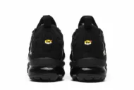 Air VaporMax Plus 'Triple Black' 924453-004 - Image 6