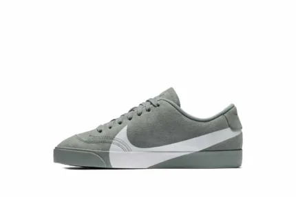 Blazer City Low XS 'Mica Green' AV2253-300