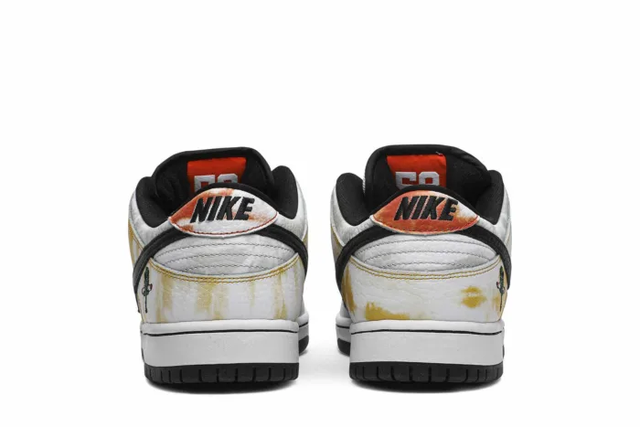 Dunk Low SB 'Tie Dye Rayguns' 2019 BQ6832-101 - Image 6