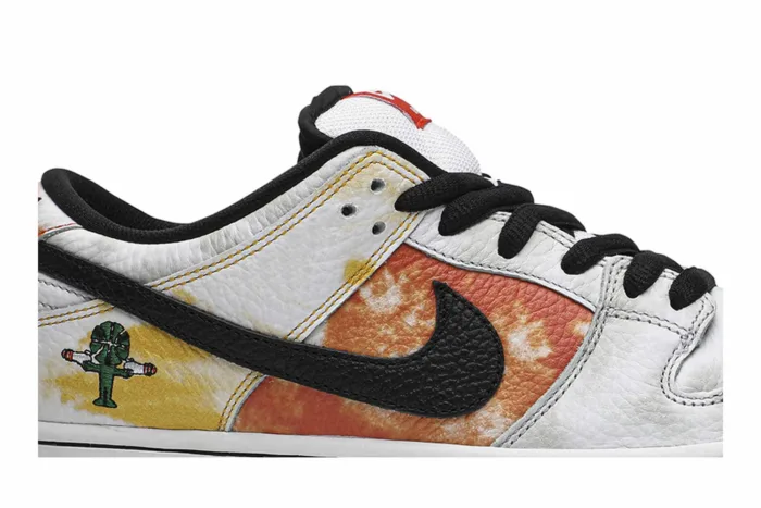 Dunk Low SB 'Tie Dye Rayguns' 2019 BQ6832-101 - Image 2