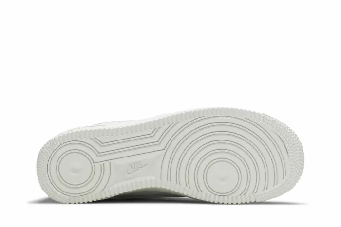 Nike Air Force 1 Low 'Valentine's Day 2021' DD7117-100 - Image 4