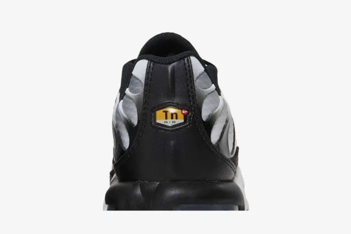 Nike Air Max Plus 'Black Metallic Silver' DM0032-003 - Image 7