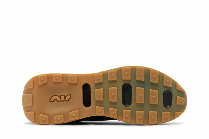 Nike Air Max Pre-Day 'Black Gum' DZ4397-001 - Image 4