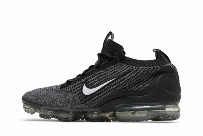 Nike Air Vapormax 2021 Flyknit 'Oreo' DC9394-001 - Image 3