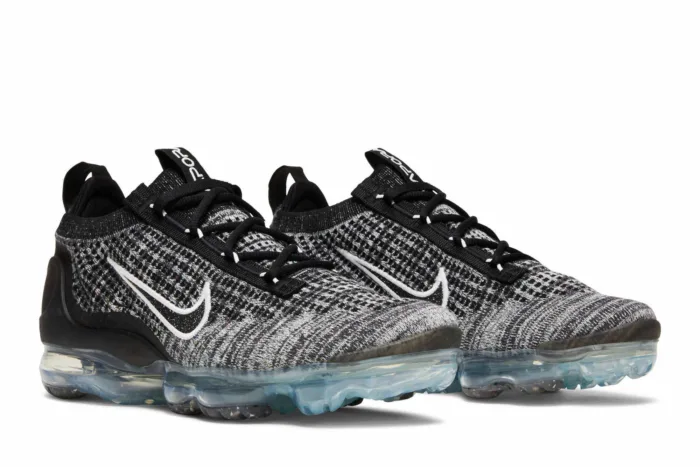 Nike Air VaporMax 2021 Flyknit 'Oreo' DH4088-003 - Image 8