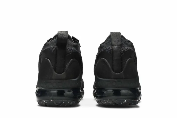 Nike Air VaporMax 2021 Flyknit 'Triple Black' DH4084-001 - Image 6