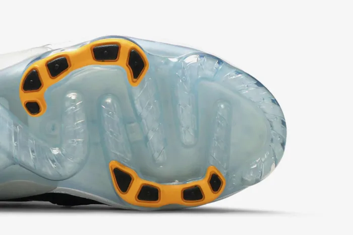 Nike Air VaporMax EVO 'Evolution of Icon' DC9113-100 - Image 5