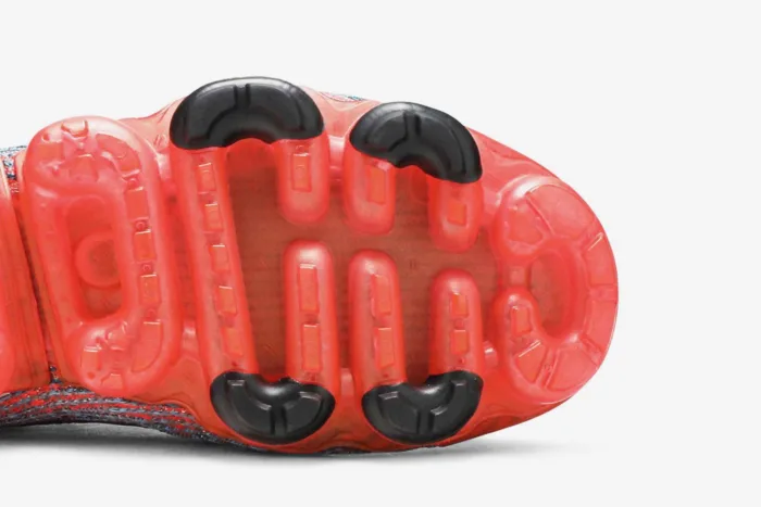 Nike Air VaporMax Flyknit 3 'Flash Crimson' AJ6910-601 - Image 5