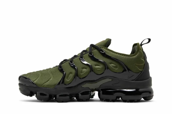 Nike Air VaporMax Plus 'Rough Green' DQ4688-300 - Image 3