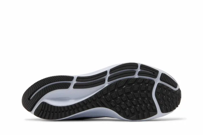 Nike Air Zoom Pegasus 38 'Black Metallic Gold Coin' CW7358-004 - Image 4