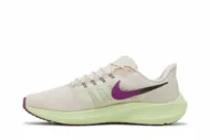 Nike Air Zoom Pegasus 39 'Red Plum Volt' DH4071-101 - Image 3