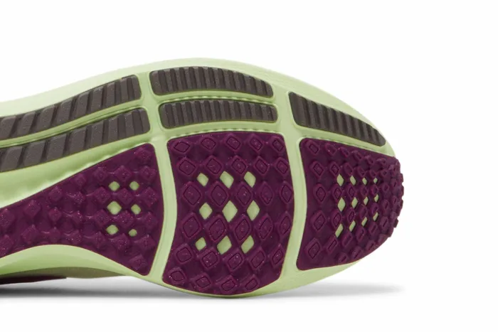 Nike Air Zoom Pegasus 39 'Red Plum Volt' DH4071-101 - Image 5