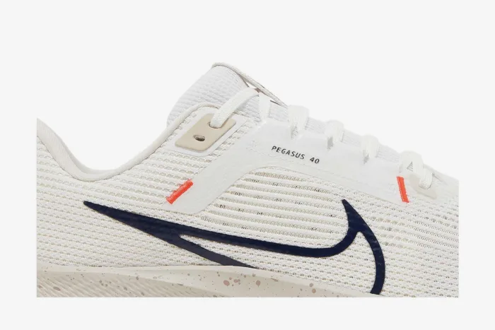 Nike Air Zoom Pegasus 40 Wide 'White Obsidian' DV7480-100 - Image 2