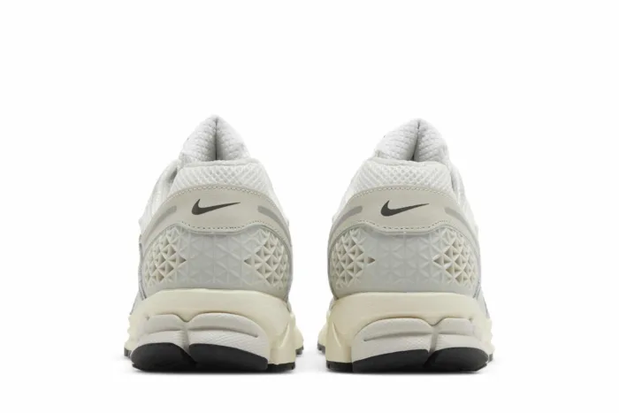 Nike Air Zoom Vomero 5 'Platinum Tint Photon Dust' HF0731-007 - Image 6
