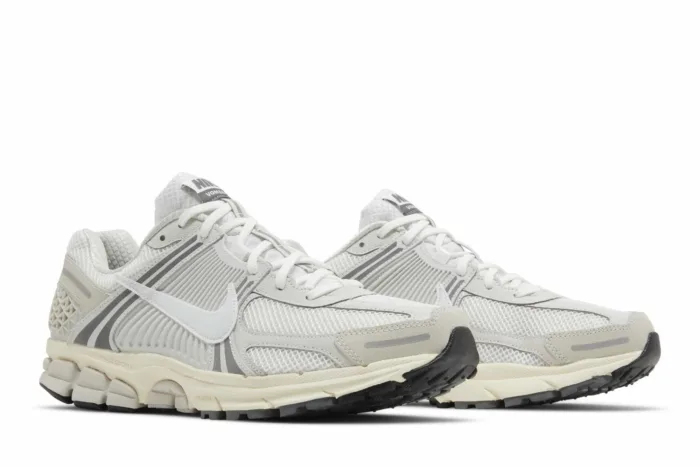 Nike Air Zoom Vomero 5 'Platinum Tint Photon Dust' HF0731-007 - Image 8