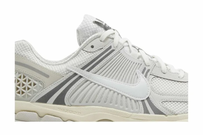 Nike Air Zoom Vomero 5 'Platinum Tint Photon Dust' HF0731-007 - Image 2
