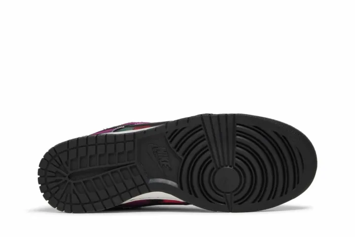 Nike Dunk Low Premium 'Graffiti' DM0108-002 - Image 4