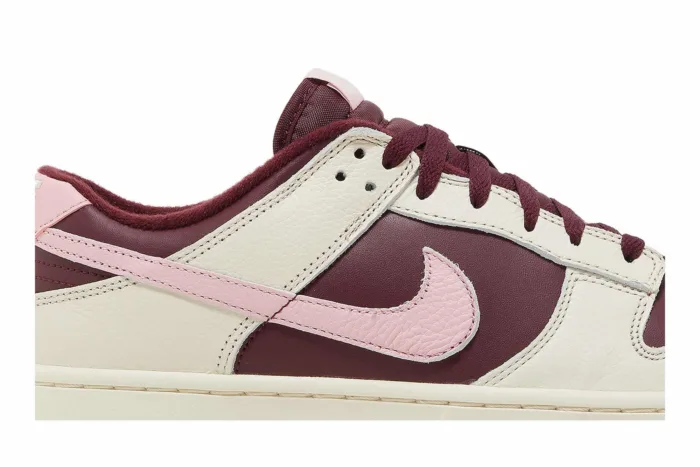 Nike Dunk Low Premium 'Valentine's Day 2023' DR9705-100 - Image 2