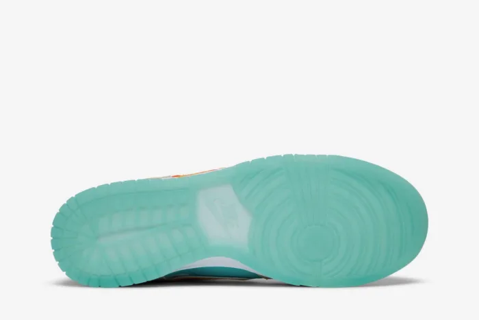 Nike Dunk Low Scrap 'Shapeless, Formless, Limitless' DQ4975-181 - Image 4