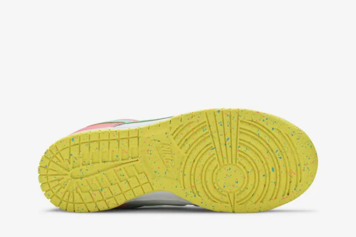 Nike Dunk Low SE 'Candy' DD1872-100 - Image 4