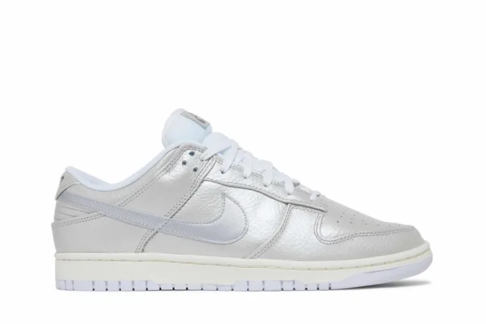 Nike Dunk Low SE 'Metallic Silver' DX3197-095 - Image 1