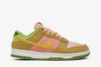 Nike Dunk Low 'Sun Club - Arctic Orange Sanded Gold' DM0583-800