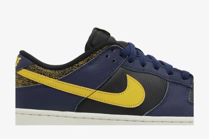 Nike Dunk Low Vintage 'Midnight Navy Tour Yellow' FZ4014-010 - Image 2
