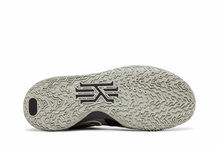 Nike Kyrie Low 4 EP 'Black Rattan' CZ0105-003 - Image 4