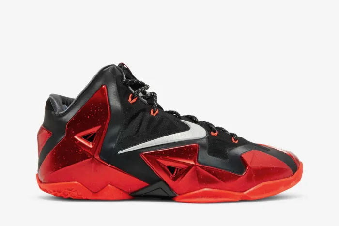 Nike LeBron 11 'Away' 616175-001 - Image 1