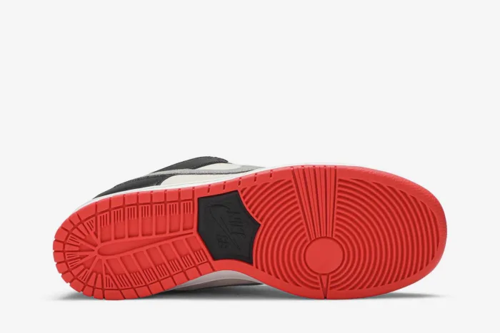 Nike SB Dunk Low 'AM90 Infrared' CD2563-004 - Image 4