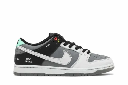 Nike SB Dunk Low 'Camcorder' CV1659-001