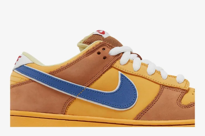 Nike SB Dunk Low Premium 'Newcastle Brown Ale' 313170-741 - Image 2