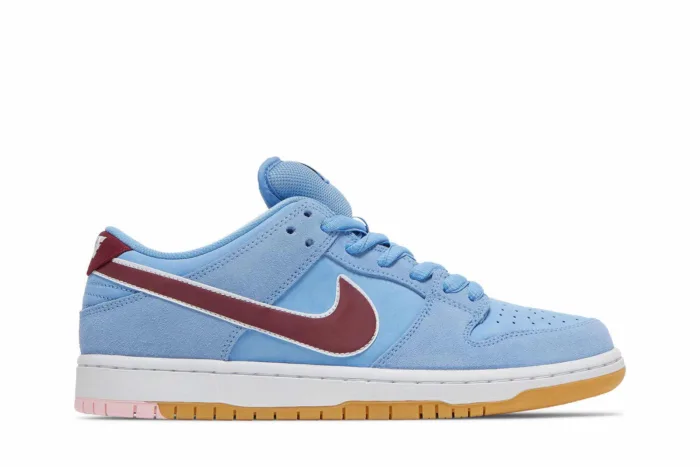 Nike SB Dunk Low Premium 'Philadelphia Phillies' DQ4040-400 - Image 1